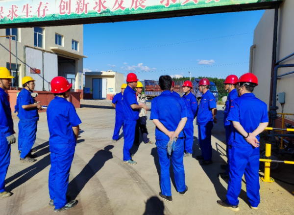 抓演练，提能力，保安全——金泰科技开展二氧化硫储罐泄漏应急演练